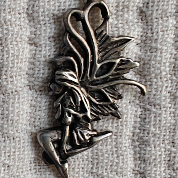 Silver Fairy Pendant - Picture 1 of 3